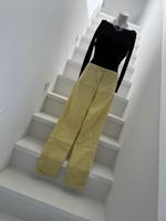 S. Oliver Hose pastellgelb Gr. 38 Jeans leichte Denim Jeanshose Baden-Württemberg - Leonberg Vorschau