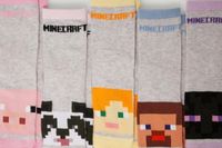 Minecraft Creeper Socken 5er Pack NEU OVP Merchandise Gr. 27-30 Nordrhein-Westfalen - Langenfeld Vorschau