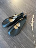 Barfußschuhe Leder Ballerina Minimal Design Sachsen - Riesa Vorschau