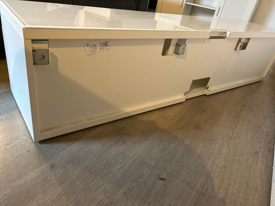 TV Schrank weiß, IKEA in Kerpen