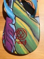 Reef Flip Flop Retro bunt rot blau grün neuwertig Gr. 8 38/39 Berlin - Pankow Vorschau