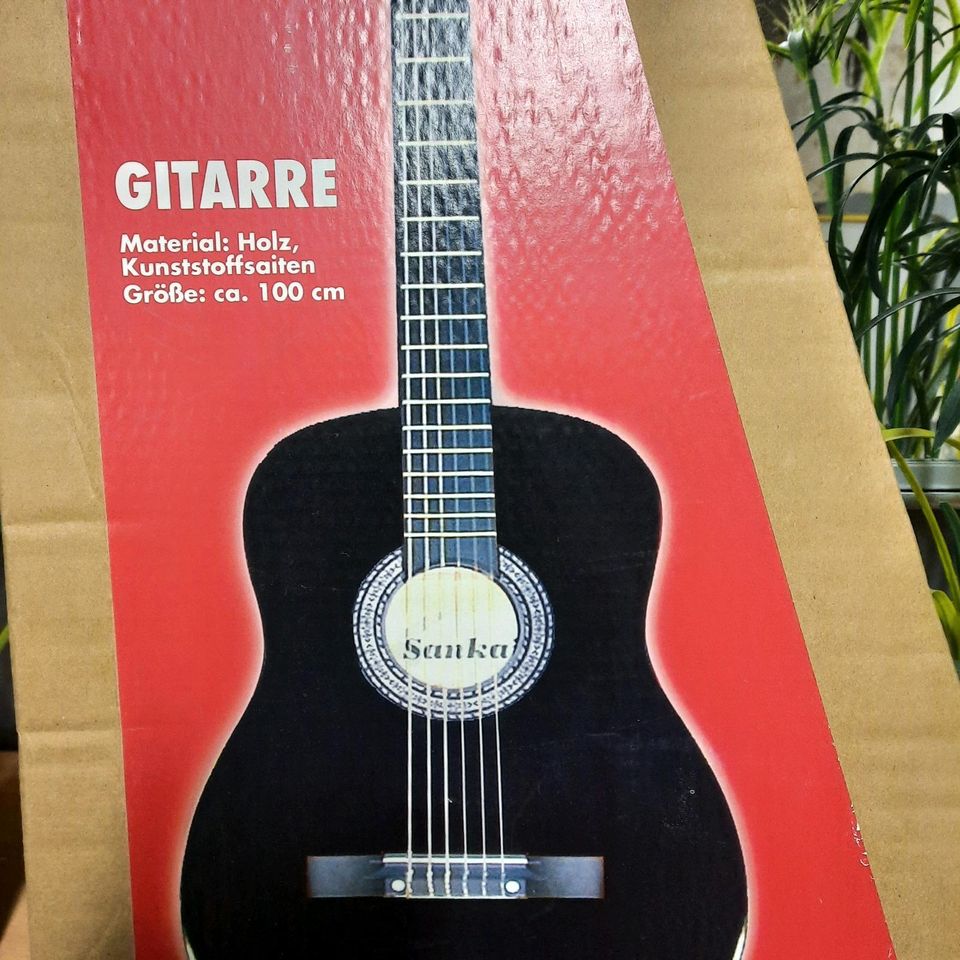 Gitarre  ca. 100 cm in Wegberg