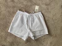Weiße Schlafhose / Schlafshorts / Neu mit Etikett! Niedersachsen - Hermannsburg Vorschau