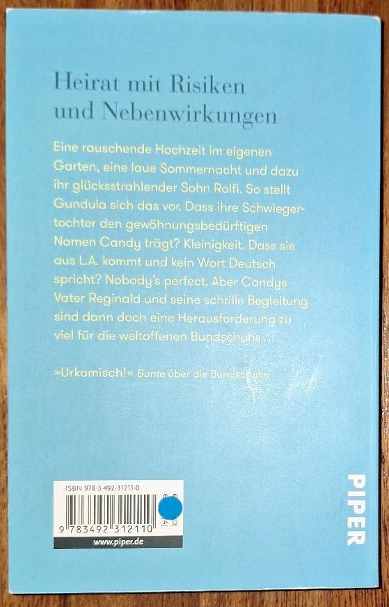 Ihr seid natürlich eingeladen (Die Bundschuhs 3): Roman in Köln