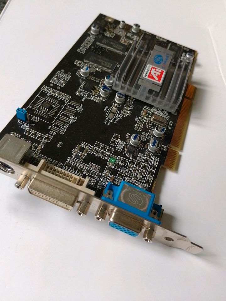 Radeon 7000 PCI 64Mb in Greifswald