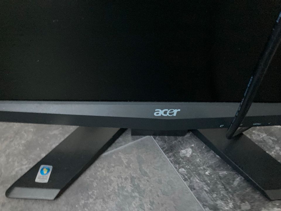 Acer Monitor 23 Zoll in Porta Westfalica
