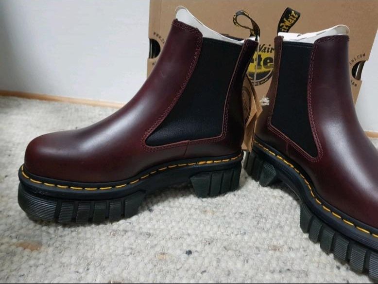 Dr. Martens Audrick Chelsea Stiefeletten Stiefel Gr.38 in Hamburg