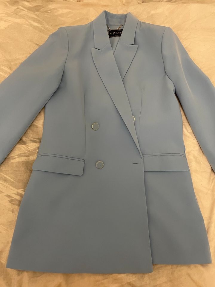 Original Neue Guess Blazer Damen Größe S/36 in Farbe Blau in Potsdam