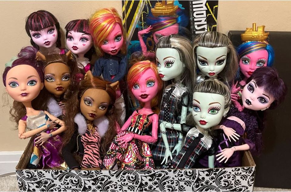 SUCHE Monster High Barbie Puppen XXL zum basteln in Dorsten