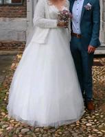 Brautkleid gr. 44 mit Schleppe Nordrhein-Westfalen - Hückelhoven Vorschau