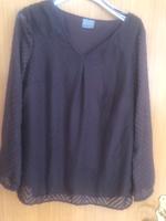 Vero Moda Bluse M in der aktuellen Frühjahrsfarbe beere top Bayern - Haßfurt Vorschau