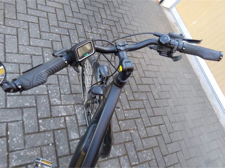 E Bike Elektrofahrrad Prophet Damenrad Neuwertig in Ronshausen