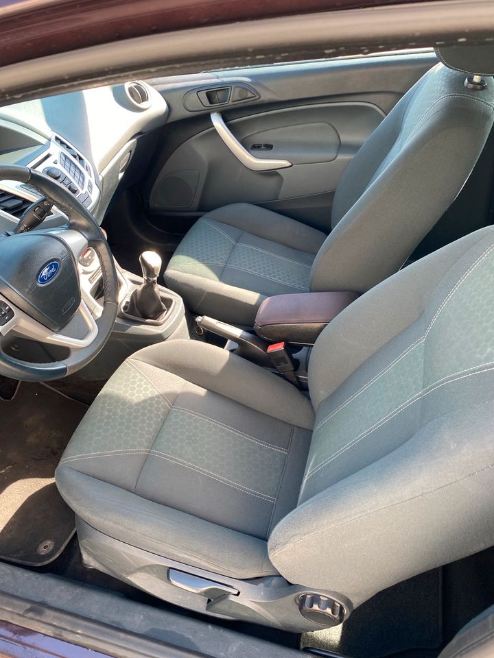 Ford Fiesta *Tüv *1-Hand *Service *AS Fair Auto in Itzehoe