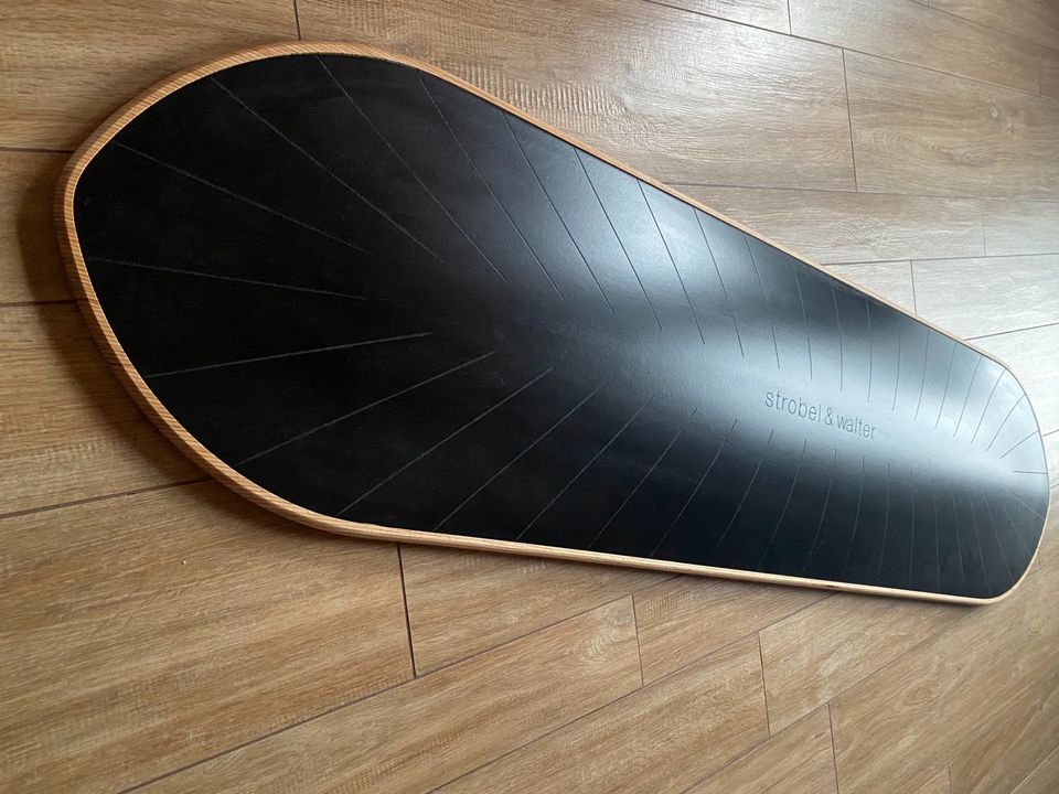 Yogaboard SW Balance Board so gut wie neu in Oberderdingen