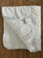 Ikea LENAST Decke Babybett weiß grau 110x125 703.730.58 Berlin - Hohenschönhausen Vorschau