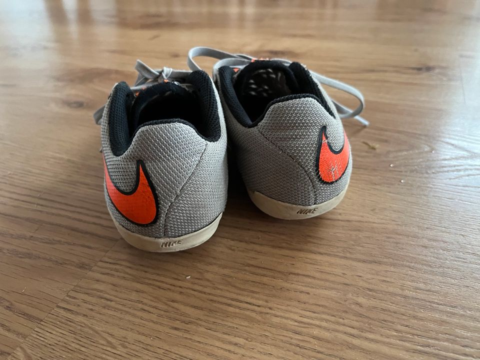 ❤️ NIKE HYPERVENOM Kinder Fußballschuhe Hallenschuhe Gr33 in Düsseldorf