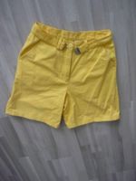 Damen Shorts Gr. 38 gelb mit Gürtel getragen 2x. Berlin - Lichtenberg Vorschau