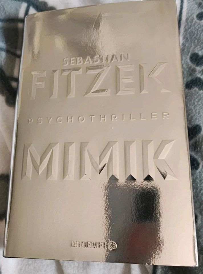 Sebastian Fitzek Mimik Buch in Oelixdorf