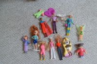kleine Mädchen Spiel Figuren Puppen Barbie, Paketpreis Rostock - Evershagen Vorschau