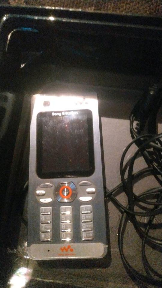 Sony Ericsson W880 in Husum