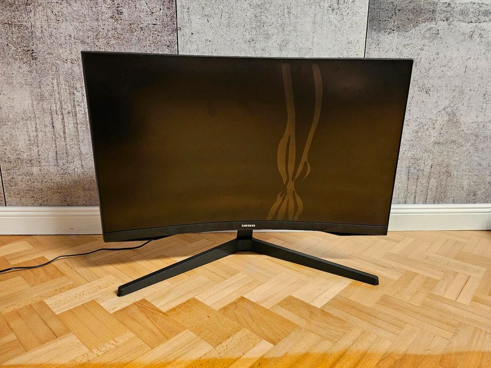 SAMSUNG Gaming-Monitor DEFEKT in Ditzingen