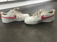 Nike Schuhe Gr.38 Nordrhein-Westfalen - Lage Vorschau