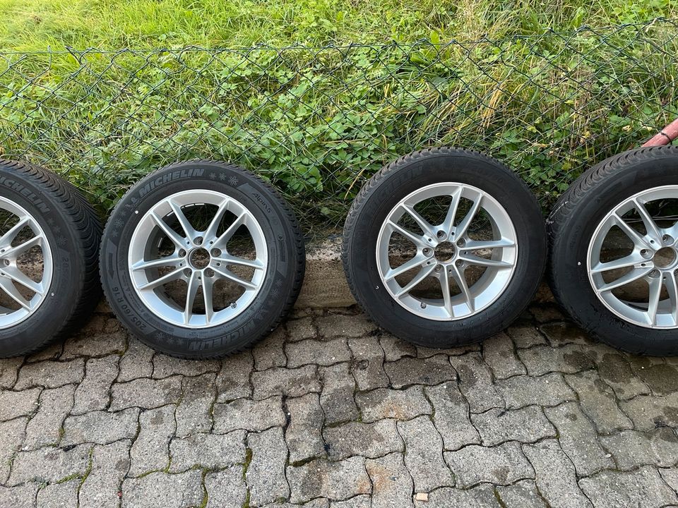 4x Winterreifen ( 205/60 R16) in Röllbach