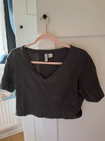 Grau-schwarzes Crop Top Berlin - Charlottenburg Vorschau