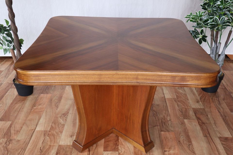 Massiver Couchtisch Beistelltisch Tisch aus Nussbaum Furniture in Wiesbaum