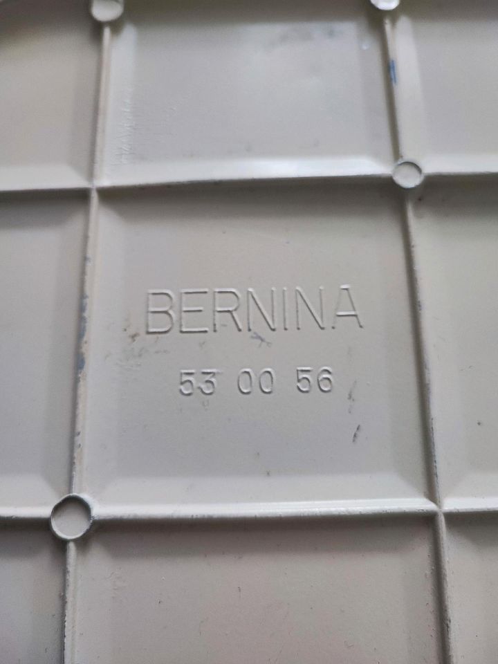Nähmaschine BERNINA Record 530 in Fahrenzhausen