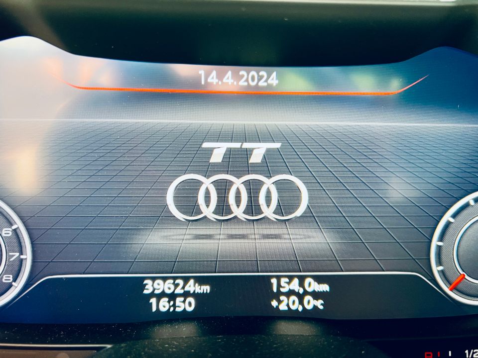 Audi TT Cabrio Vollaustattung S-Sline Top gepflegt wenig KM in Zwickau
