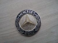 Mercedes W114 W115 /8 Plakette  Emblem Kühlergrill ORIGINAL Nordrhein-Westfalen - Wesseling Vorschau