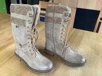 Winterstiefel Landrover 42 beige gefüttert Deichmann Nordrhein-Westfalen - Dinslaken Vorschau