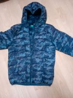 Leichte Steppjacke   Benetton,  Gr. 158, blau-tarn Hessen - Neuberg Vorschau