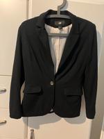 Blazer Damen schwarz  H&M Größe 36 festliche Kleidung Business Düsseldorf - Düsseltal Vorschau