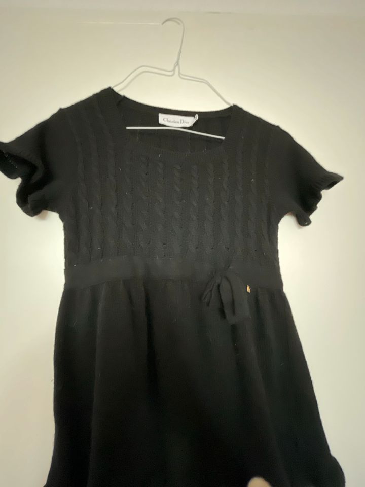 Dior 10-12Jahre schwarz wie neu! Angora/Wolle Shirt in Esslingen