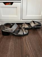 NEU 36,5 Salamander City Leder Sandalen Ledersandalen Nordrhein-Westfalen - Monheim am Rhein Vorschau