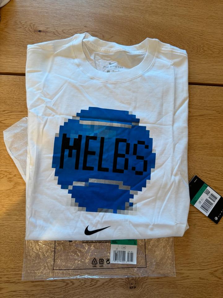 NIKE T-Shirt COURT Melbourne City TENNIS TEE XL neu CD2136-100 in Heidelberg