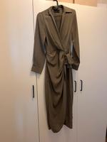 ASOS Kleid Khaki Gr. 34 Bayern - Würzburg Vorschau
