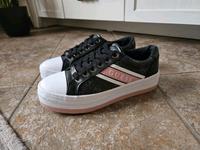 Guess Schuhe Sneaker Damenschuhe Niedersachsen - Barßel Vorschau