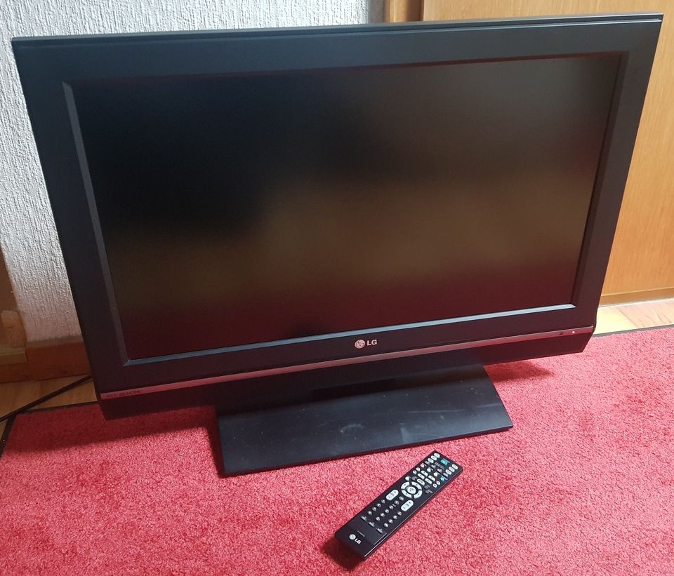 LG TV Gerät / Fernseher Schwarz in Nordrhein-Westfalen - Burbach | Fernseher  gebraucht kaufen | eBay Kleinanzeigen ist jetzt Kleinanzeigen