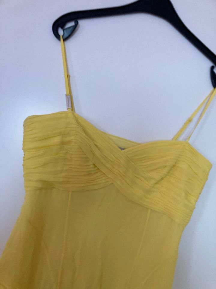 Karen Millen, asymmetrisch gelbes Kleid, Seide , 40,14 in München