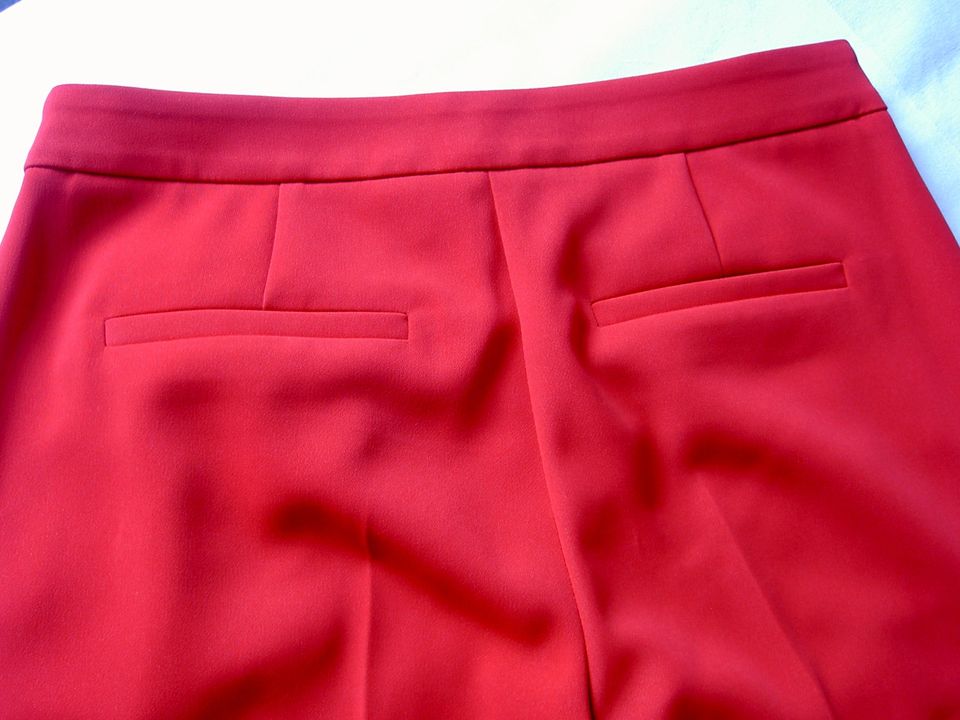 Hose rot Streifen schwarz Hallhuber Gr.34, ungetragen, cropped in Tittling