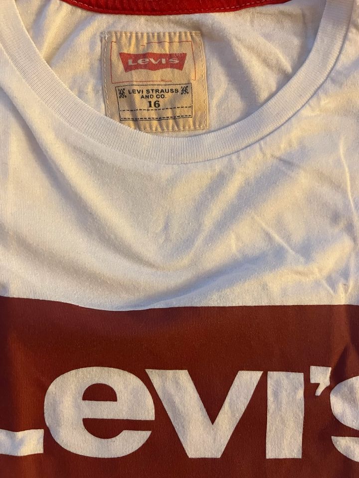 Levi’s Shirt Gr. S in Betzdorf