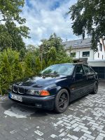BMW 535i E39 V8 Rostfrei Blau München - Moosach Vorschau
