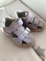 Geschlossene Sandalen Bärenschuhe Größe 22 Flieder rosa Niedersachsen - Gronau (Leine) Vorschau