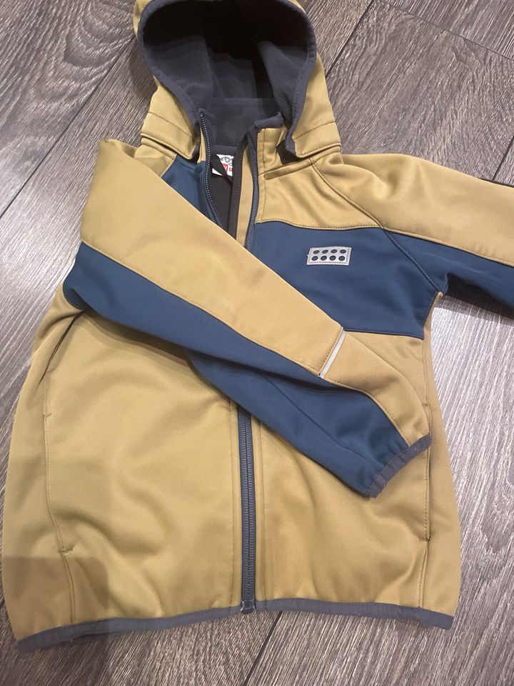 Lego Wear Softshell Jacke 104 4 Jahre in Velbert