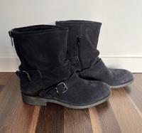 NEU Cox Boots Gr. 38 Leder Stiefel mit Schnallen rauchblau Rheinland-Pfalz - Münchweiler an der Rodalb Vorschau