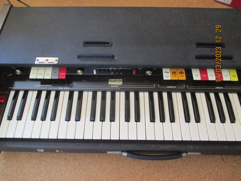 CRB Elettronica Diamond 30 Combo Organ in Niederbergkirchen