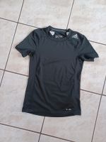 Adidas T-Shirt techfit climalite 152 Baden-Württemberg - Althengstett Vorschau